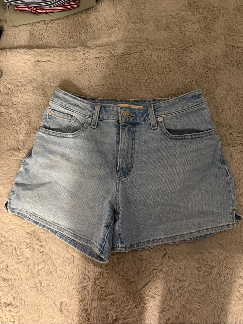 Levi's Light Wash Denim Women’s Shorts